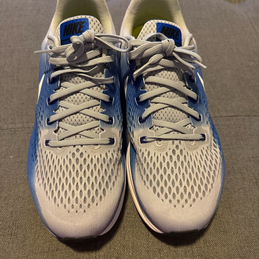 Nike Zoom Pegasus 34 extra wide